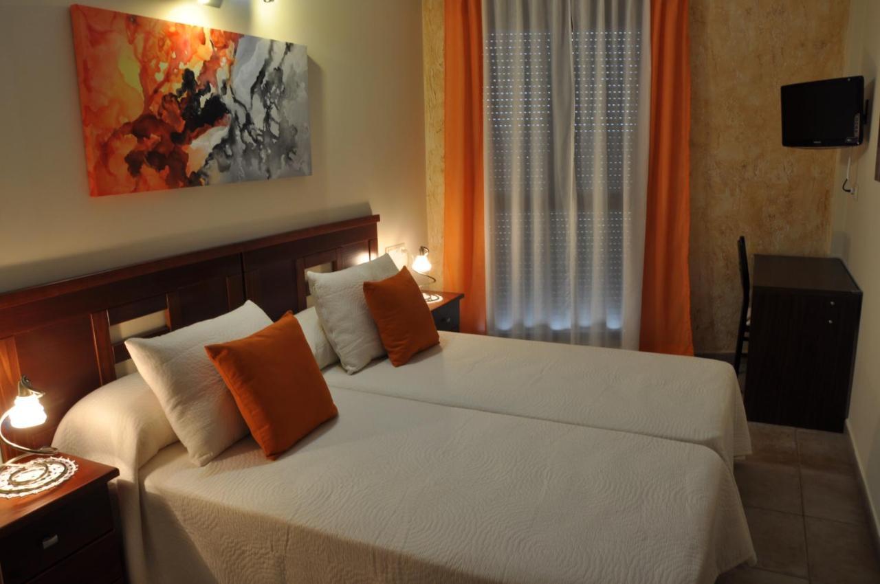 Hostal Rural เลอตูร์ ภายนอก รูปภาพ