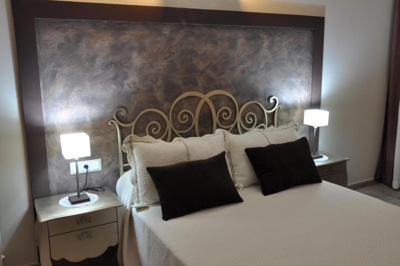 Hostal Rural เลอตูร์ ภายนอก รูปภาพ