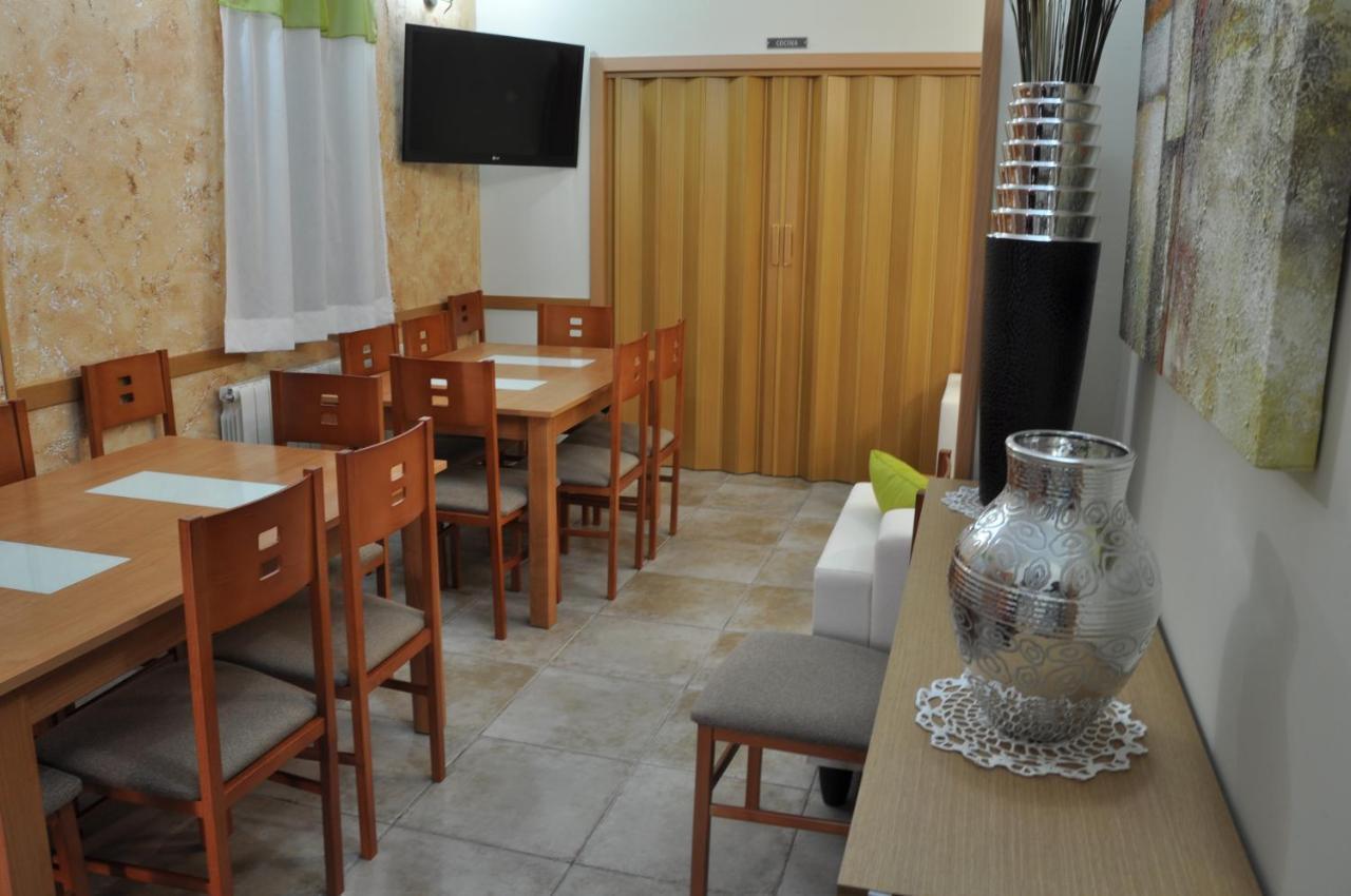 Hostal Rural เลอตูร์ ภายนอก รูปภาพ